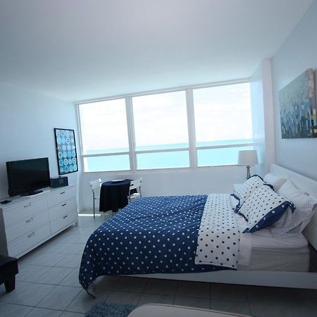 Castle Beach Suites By Miarentals Miami Beach Exterior photo